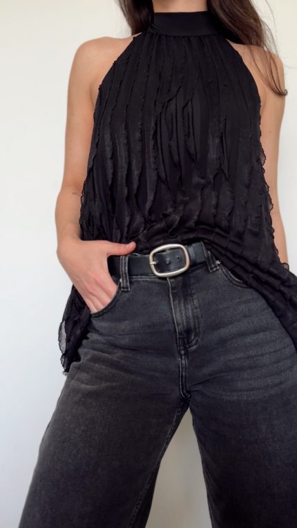 Polera Sara negra vuelos